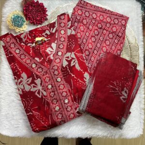 Elegant Hand-Printed Silk Kurti with Three-Quarter Sleeves & V-Neck