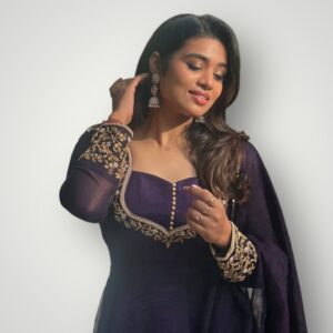 Vichhitra Silk Kurti with Sweetheart Neck Luxe Feel with Floral Elegance