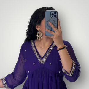 Elegant Georgette V-Neck Kurti